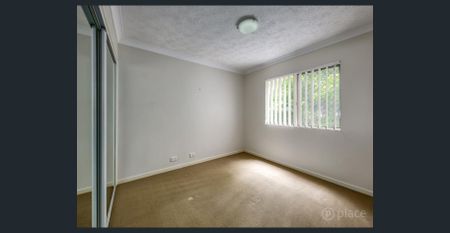 1/62 Killeen Street, Nundah, Qld 4012 - Photo 5