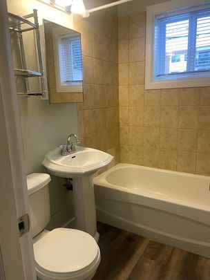 Apartment in Westwood Minutes from Nait Downtown - Photo 1