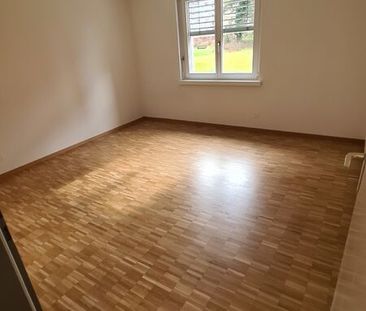 APPARTEMENT DE 5½ PIECES PROCHE DE TOUTES COMMODITES - Foto 1