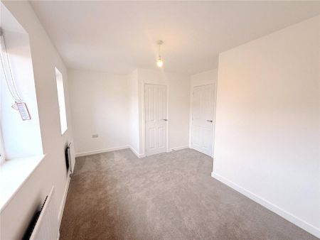 2 bedroom semi-detached house to rent - Photo 3