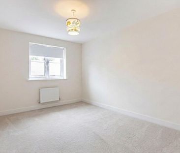 4 bedroom house to rent - Photo 1