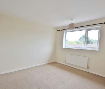 Maisonette to rent on - Photo 2