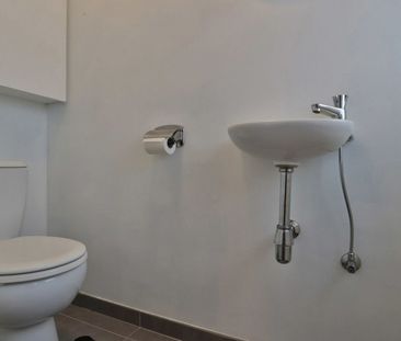 Knusse woning met 2 slaapkamers, terras en carport te huur! - Photo 6