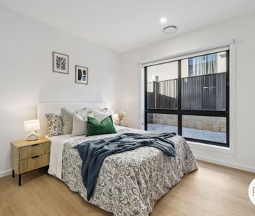 121 Sculthorpe Avenue, Whitlam ACT 2611 - House For Rent | Domain - Photo 6