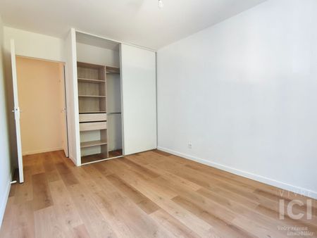 Location Appartement 2 pièces 51m² - Photo 3