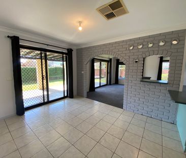 Large Block with Neat Home - Photo 5