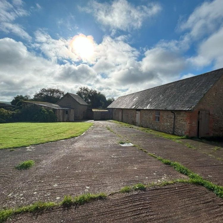 Sidbury, Sidmouth - Photo 1