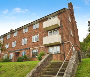 1 bedroom in a flat share to rent - Photo 1