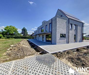 Nieuwbouw appartement met een ruim terras - Photo 2