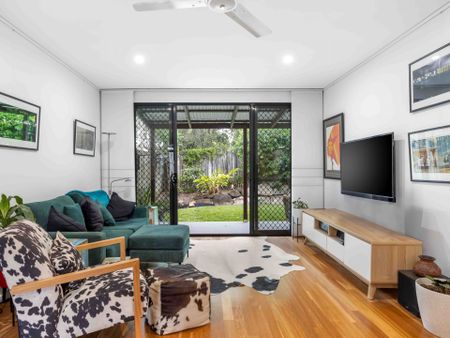 Furnished Apartment in the Heart of Bulimba - Photo 3