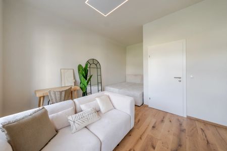 Sofort einziehen: Frisch sanierte und möblierte 32m² Wohnung - Photo 3