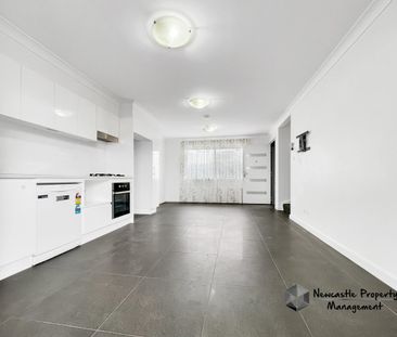 4/259 Sandgate Road, Shortland - Photo 2