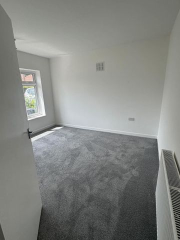 2 bedroom detached bungalow to rent - Photo 4
