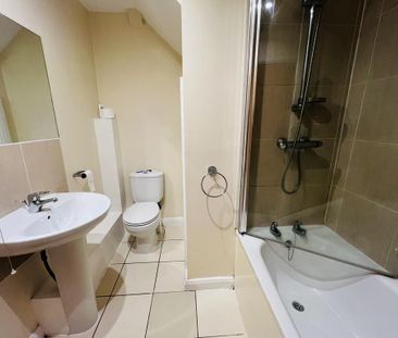 2 bedroom apartment to rent - Photo 3