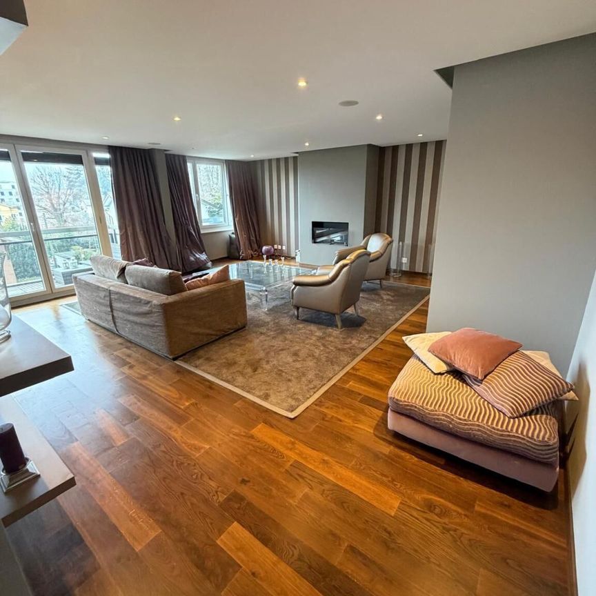 6-room apartment in Geneva. - Photo 1