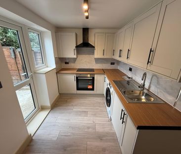 Studio Flat, Lincoln Road, HA2 - Photo 5