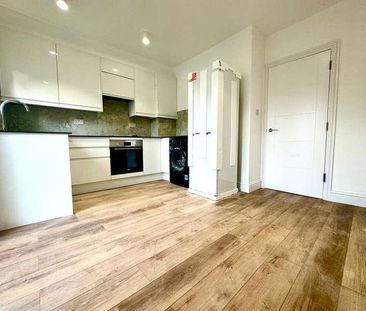 Grant Road, Harrow, HA3 - Photo 4