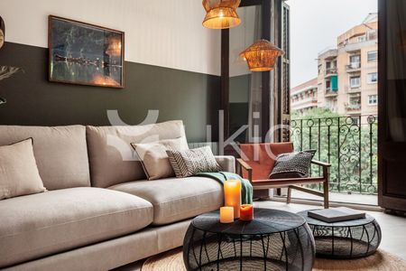 Apartamento de alquiler en Carrer del Comte Borrell, Sant Antoni - Photo 3