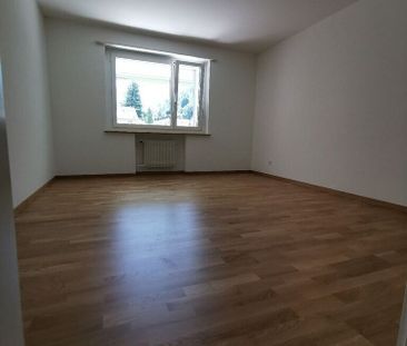 3.5 Zimmer-Wohnung im Zentrum von Chur zu vermieten! - Photo 5