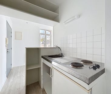 Location Appartement 1 pièce 16m² ST LO 50000 - Photo 3