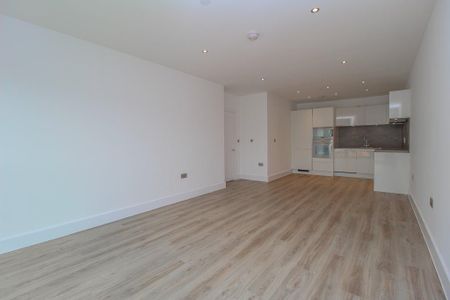 2 bedroom flat to rent - Photo 5