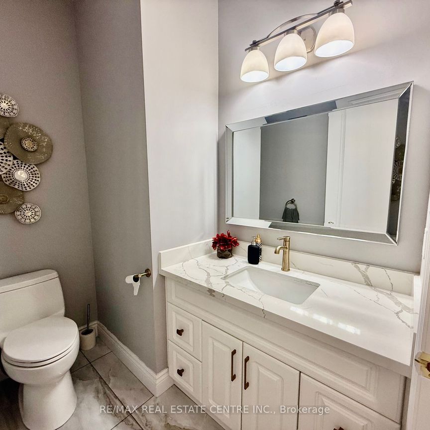 For Lease - 4273 Hickory Drive, Mississauga, Ontario - Photo 1