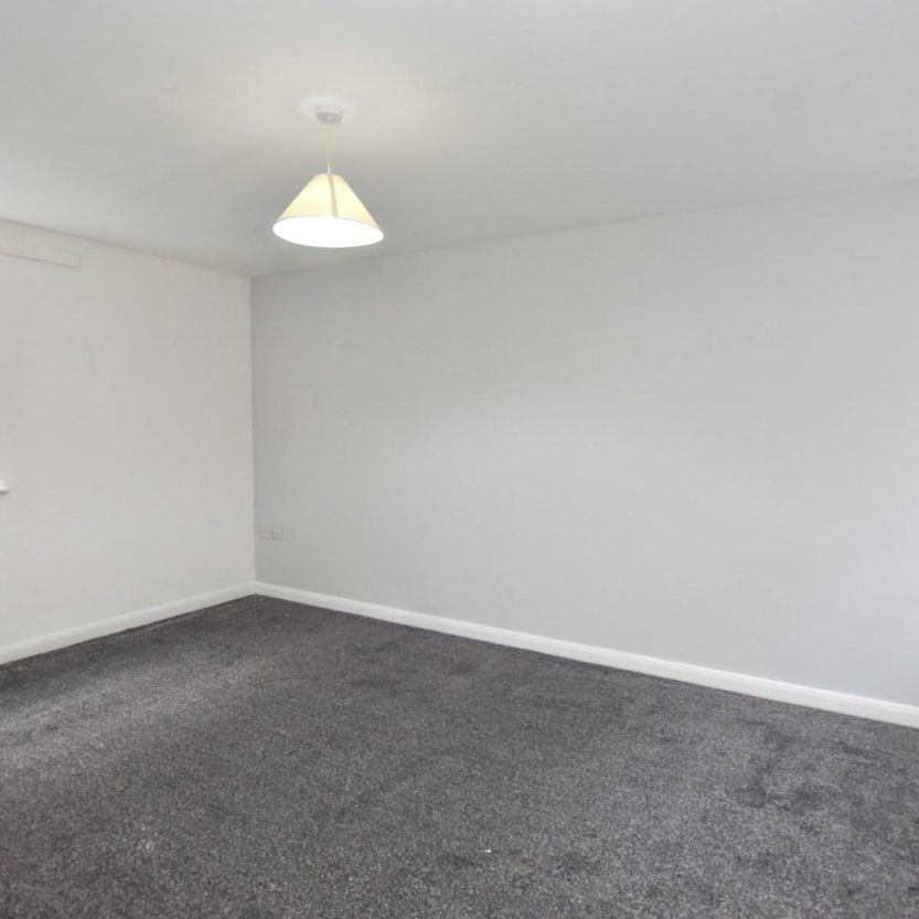 1 bed Apartment for Rent - Photo 1