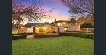 Luxury Acreage Property - 12 Greenhouses Included! Pool Maintenance Included! - Photo 5