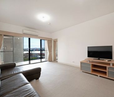 2 Bedroom Unit in convenient location - Photo 3