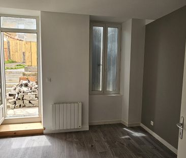Location Appartement 2 pièces 38m² BURIE 17770 - Photo 4