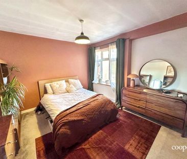 High Street, Ruislip, HA4 - Photo 2