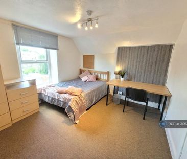 10 bedroom end of terrace house to rent - Photo 4