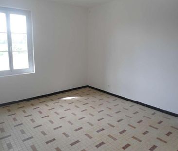 Location Maison 5 pièces 109m² LA TRIMOUILLE 86290 - Photo 6