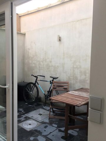 Mooie renovatie met twee slaapkamers en terras - Foto 3