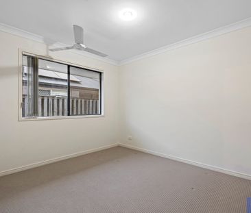 For Lease: Modern Family Home with Spacious Yard and Contemporary C... - Photo 6