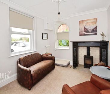 4 bedroom chalet to rent - Photo 4