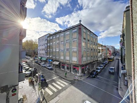 Apartamento T3 em Lisboa - Photo 2