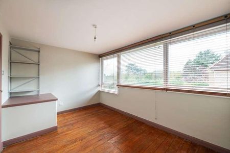 Doods Road, Reigate, RH2 - Photo 5