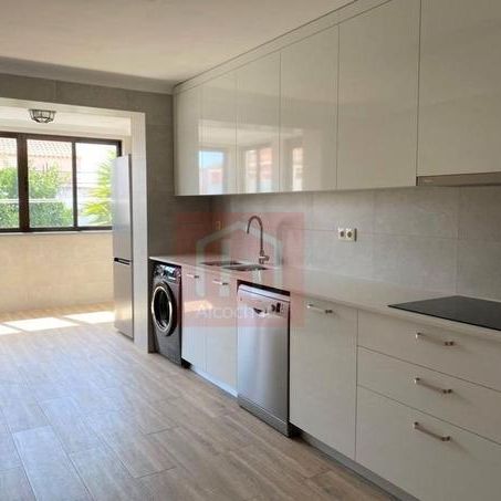 Moradia T4 - Photo 1
