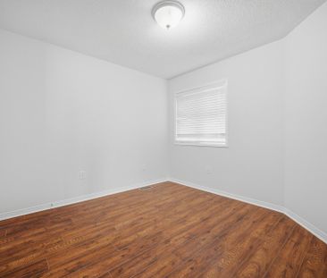 For Lease - 3727 Althorpe Circle, Mississauga, Ontario - Photo 3