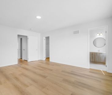 For Lease - 1475 Wheatcroft Drive, Oshawa, Ontario - Photo 6