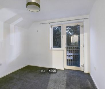 2 bedroom property to rent - Photo 3