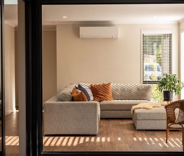 Modern Lynmore Home Near the Forest - Photo 2