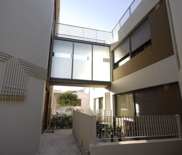 Ενοικίαση κατοικίας, 22 τ.μ., Αιγάλεω, 370 € - Photo 2