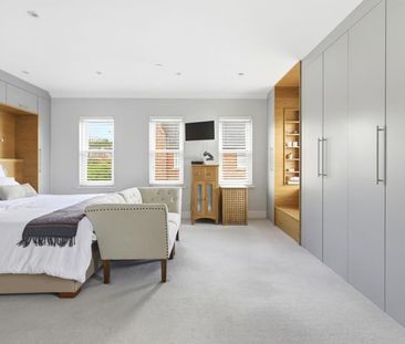 6 bedroom townhouse to rent - Photo 4