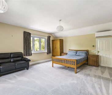 6 bedroom detached house to rent - Photo 6