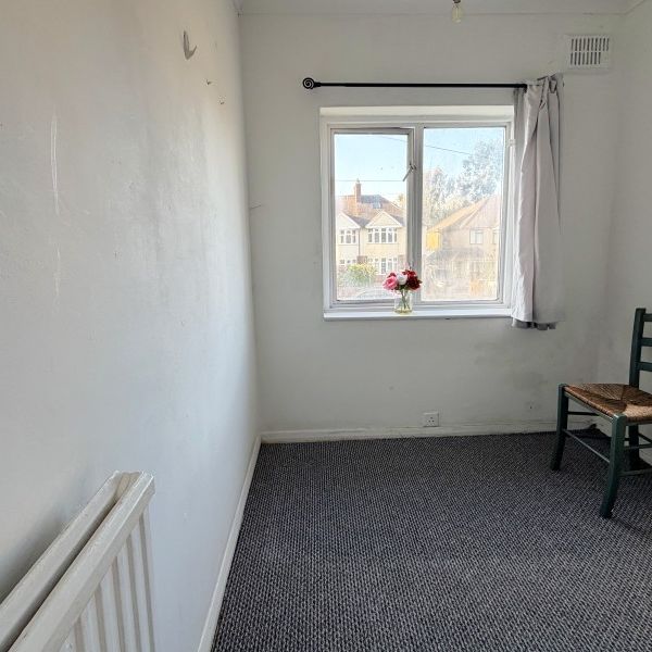 King Georges Drive, Woodham, Surrey, KT15 - Photo 1