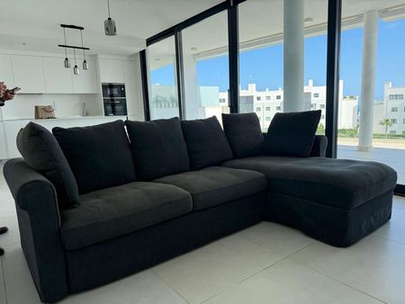 Alquiler de piso en Avenida 8 de Marzo - Photo 3