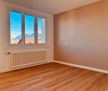 Type 3 rénové traversant dernier étage - Photo 3