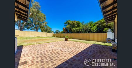 Beautiful 3x1 Family home- 6 month lease initially - Photo 5